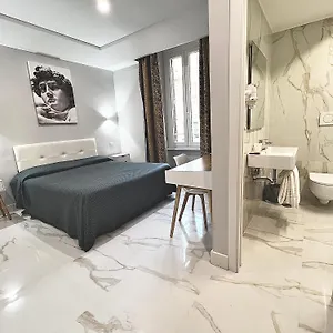 Garda 3*, Roma Italia