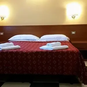 Incantoromano , Roma Italia